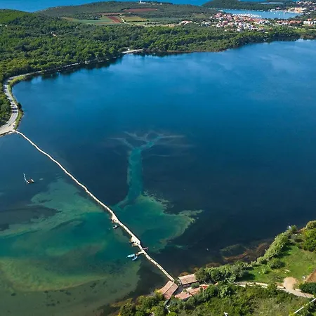 Feriehus Zuccon Pula